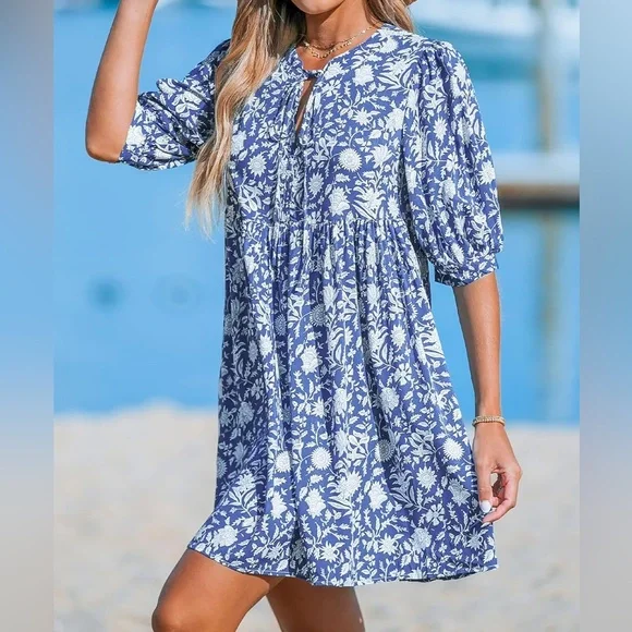 CUPSHE Floral Blue and White Dress - Picture 2 of 6